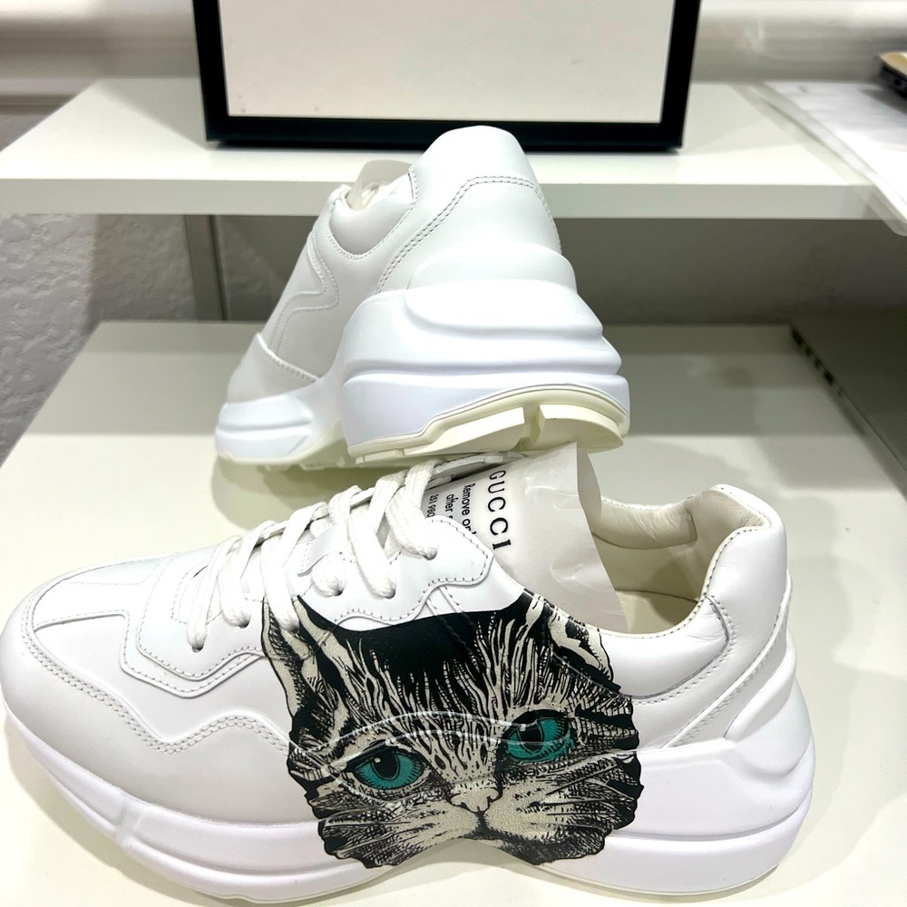 Authentic Gucci sneakers